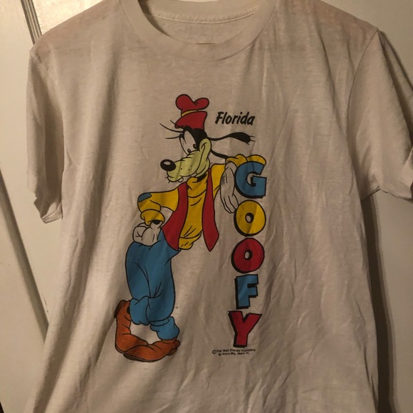 Vintage Disney goofy tee - Picture 3 of 5